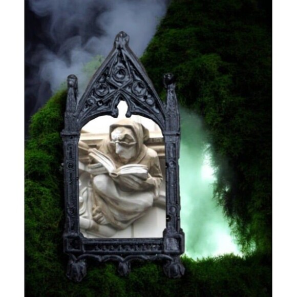 Book Lover Magnet Spectacles Reading Guy Stone Sculpture - Picture 3 of 3